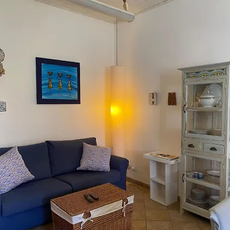 Hilda Apartment *