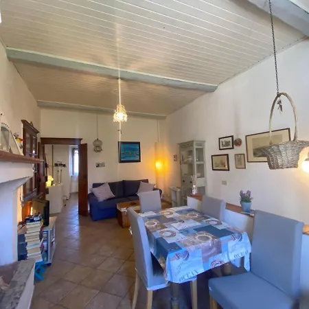 Hilda Apartment